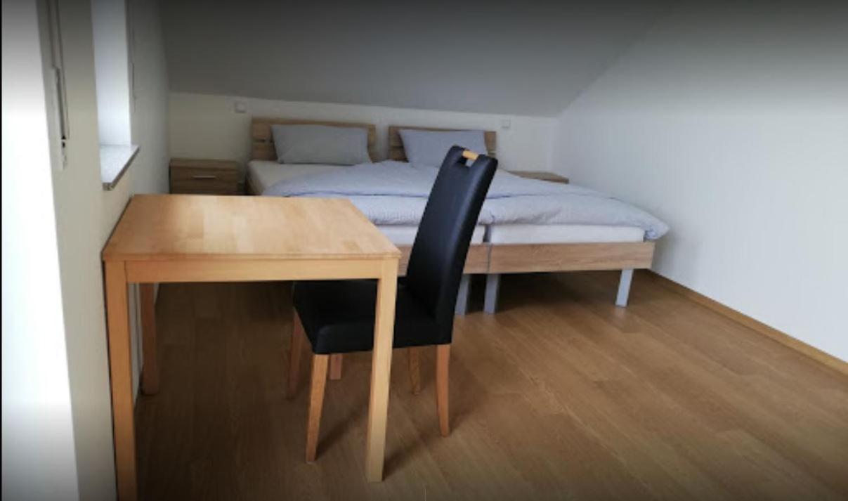 Ferienwohnungen Weishaupt, Pfingstweider Str. 30 Meckenbeuren Εξωτερικό φωτογραφία
